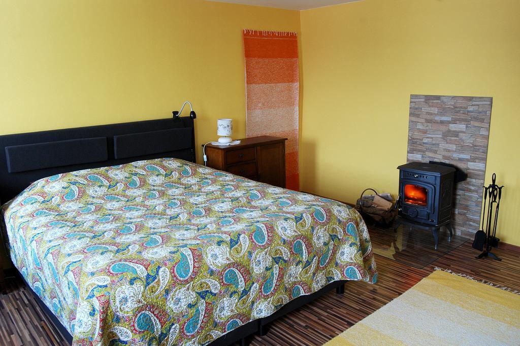 Virulase Holiday Home Toila Kamer foto